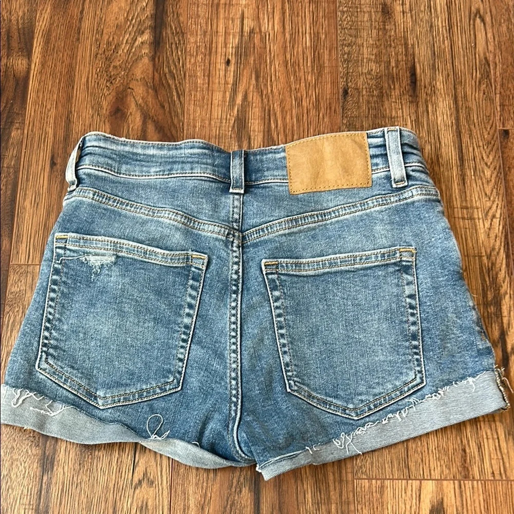 Blue High-Waisted Cuffed Jean Shorts - Picture 3 of 3
